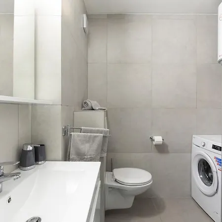 Sea Point Ivan * Kornić