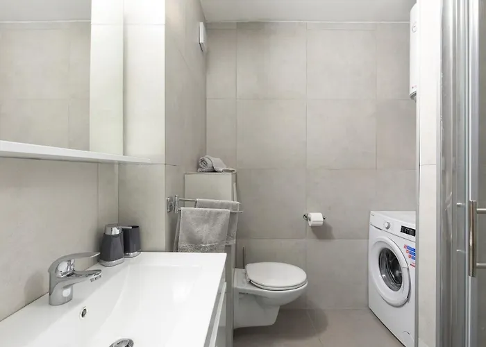 Sea Point Ivan * Kornić